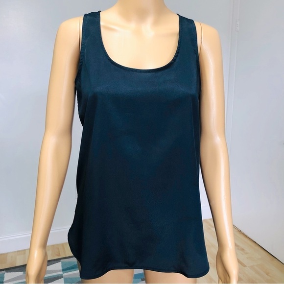 Banana Republic Tops - Banana Republic dark green sleeveless top Size S